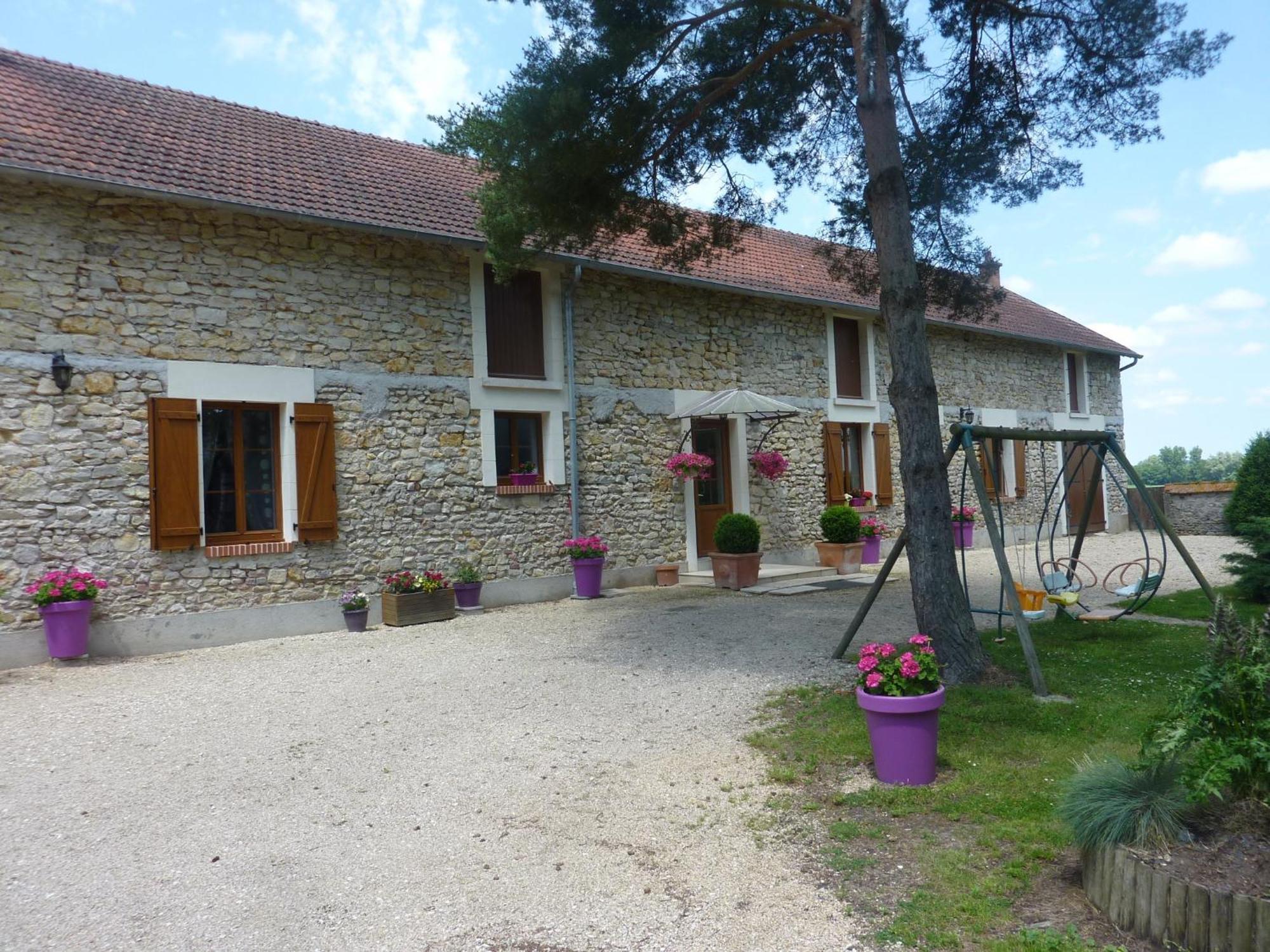 Chambres D'Hotes De La Junchere Saint-Hilaire-de-Court Exterior photo